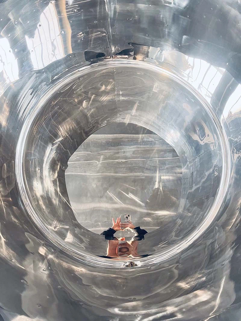 Photo of the tank inside Photo of the tank inside